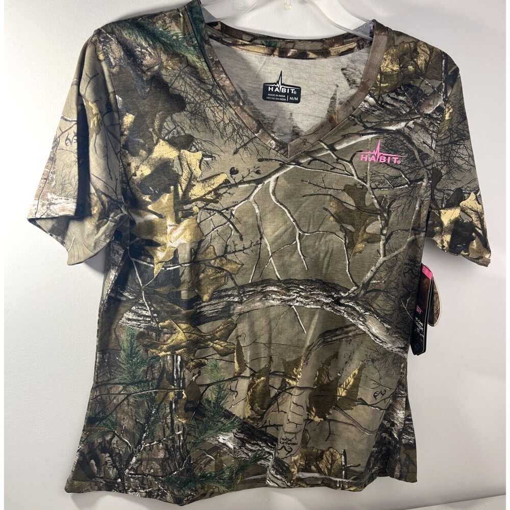 Habit Realtree V Neck Women's Outdoor Camo T-shirt Size Medium Short Sleeve